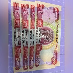Iraqi Dinar. 100000 total Bank notes. Uncirculated